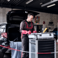 Werkplaats Suzuki garagebedrijf van Rennes